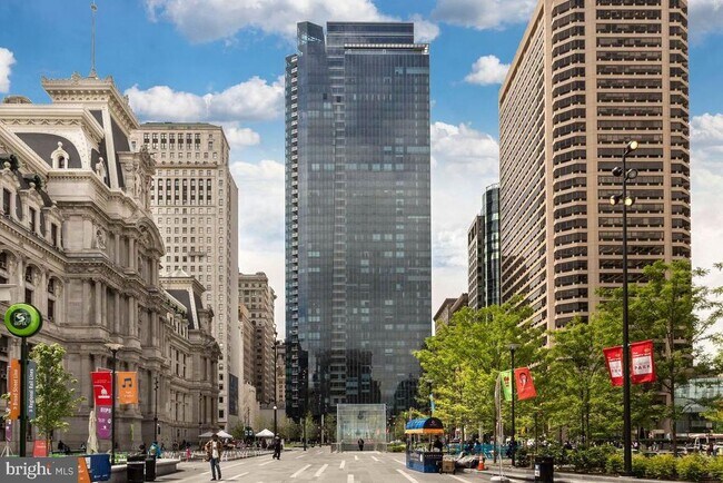 Building Photo - 1414 S Penn Square