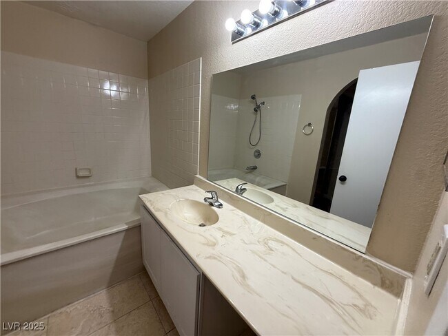 Building Photo - 2200 S Fort Apache Rd