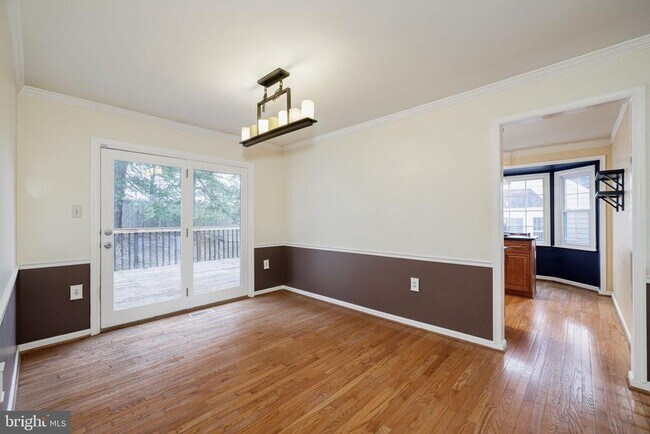 Building Photo - 7710 Green Garland Dr