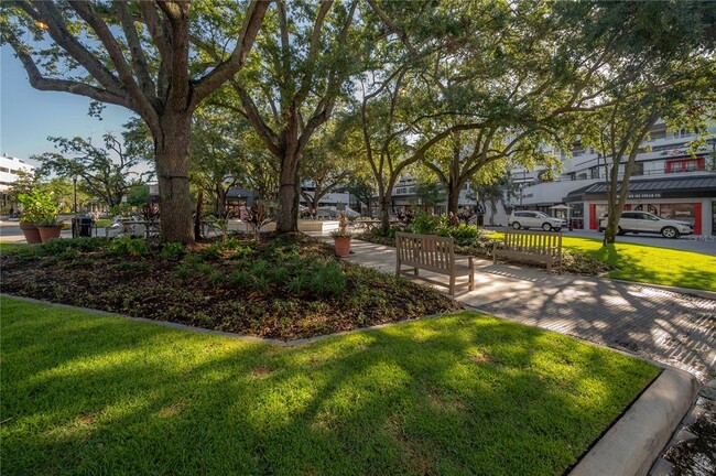 Building Photo - 762 S Village Cir