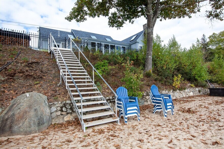 Building Photo - 701 Sebago Rd