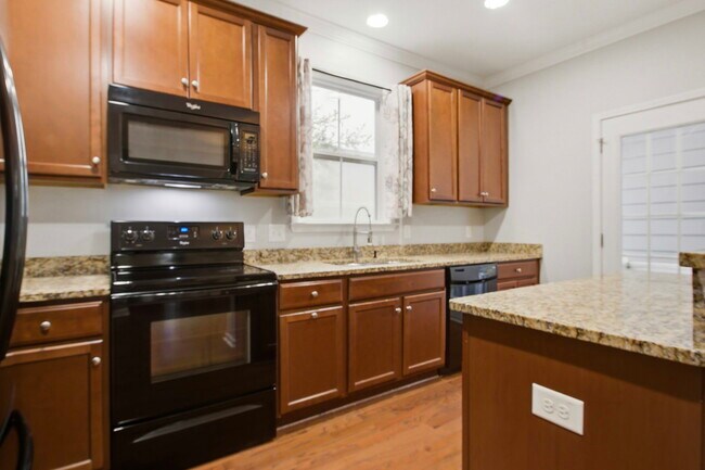 Building Photo - 4937 W Liberty Park Cir