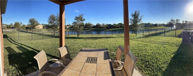 Building Photo - 1586 Lexington Square SW