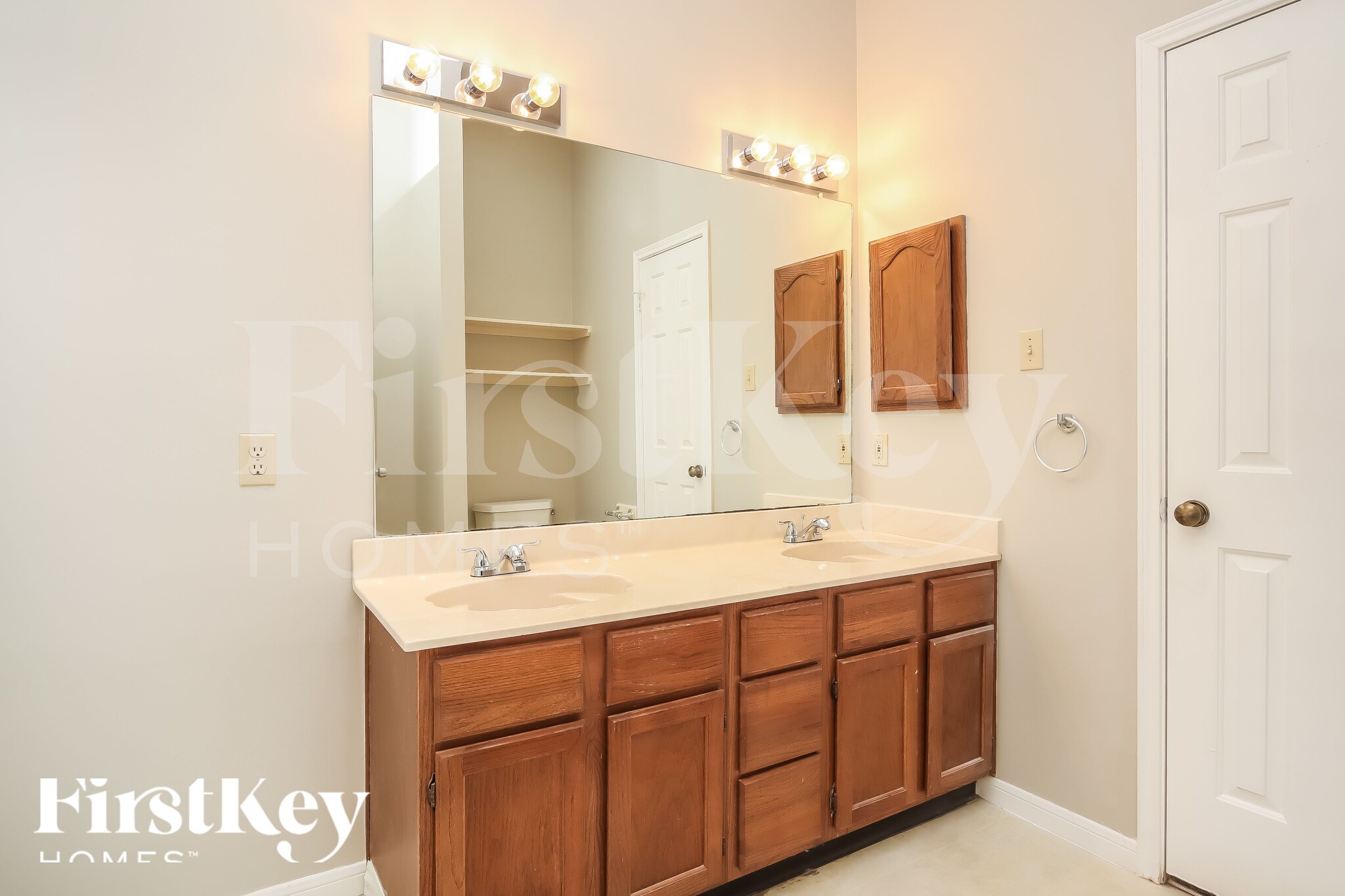 Building Photo - 1039 Wentworth Dr