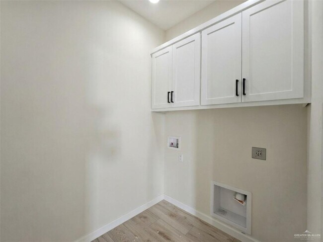 Building Photo - 24 Freedom Way
