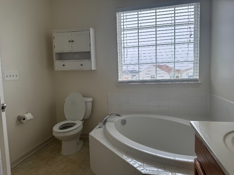 Building Photo - 12944 Yellow Jacket Rd