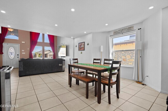 Building Photo - 7248 Copper Trail Ave