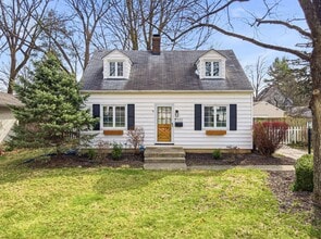 Building Photo - 532 N Drexel Ave