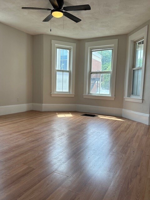 Building Photo - 45 N Federal St