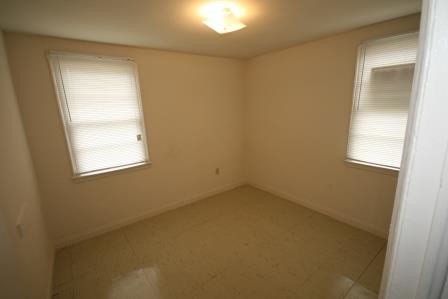 Building Photo - 2315 Rose Dr