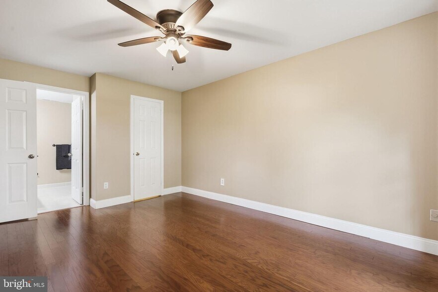 Building Photo - 3105 Danbury Ct
