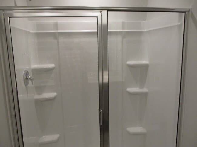 Building Photo - 515 Ferndale Pl