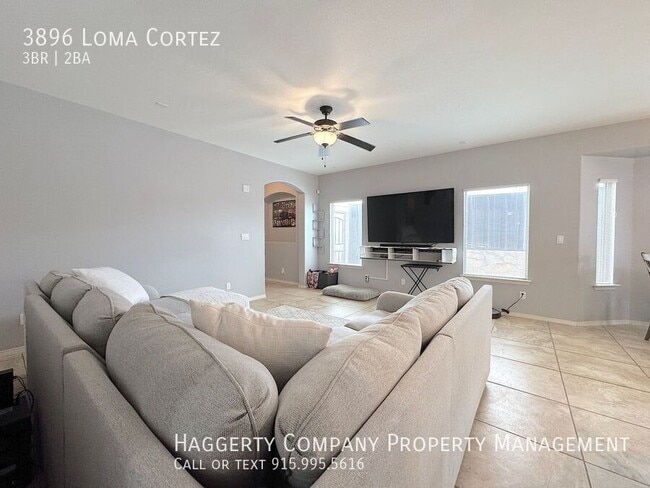 Building Photo - 3896 Loma Cortez Dr