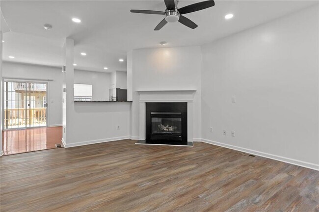 Building Photo - 2122 Meadow Peak Rd