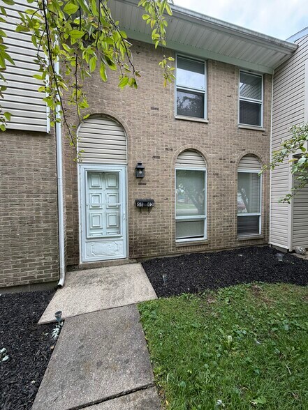 Building Photo - 6861 Emerald Ave