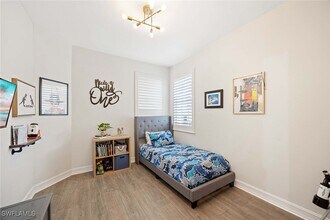 Building Photo - 1786 Tarpon Bay Dr S