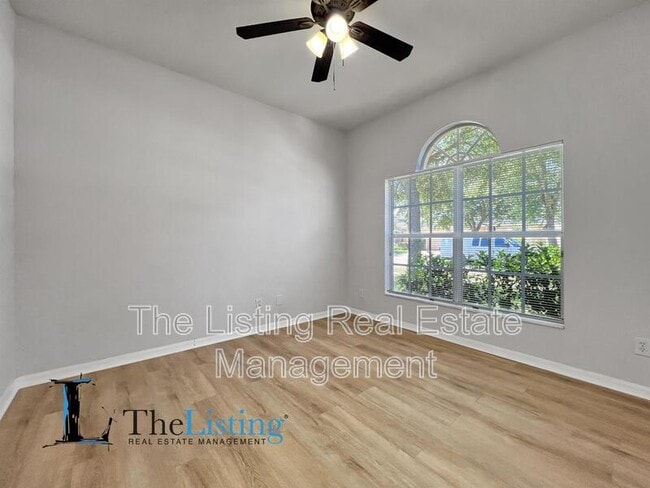 Building Photo - 8814 Sandy Plains Dr