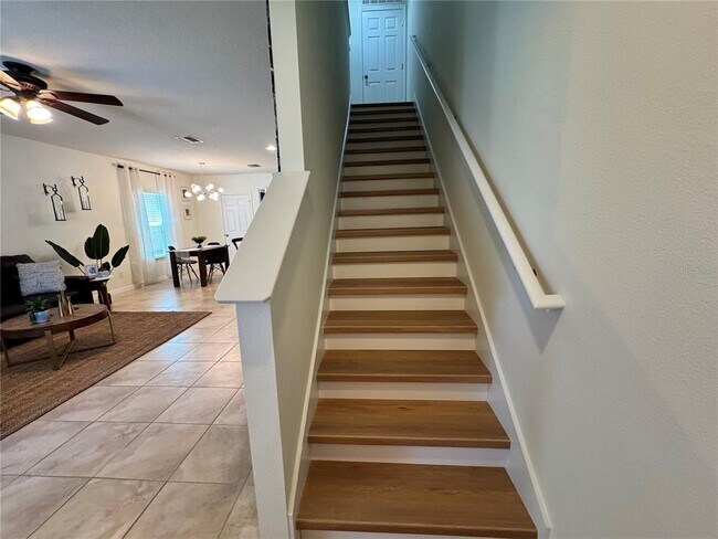 Building Photo - 9315 American Hickory Ln