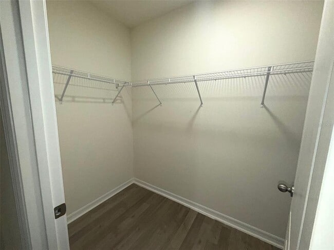 Building Photo - 1329 Derry Ave