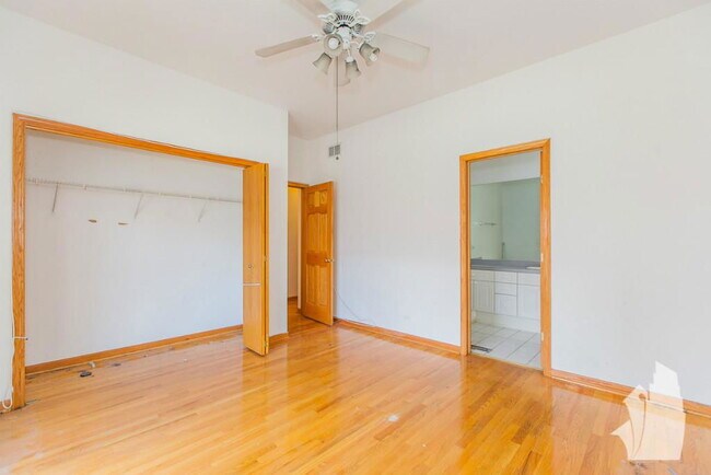 Building Photo - 2715 N Wayne Ave