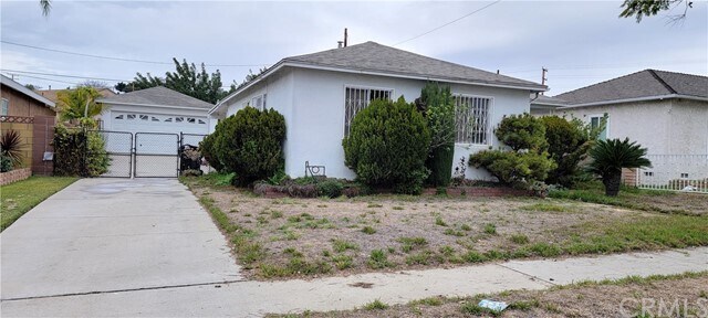 Building Photo - 365 E Floral Dr