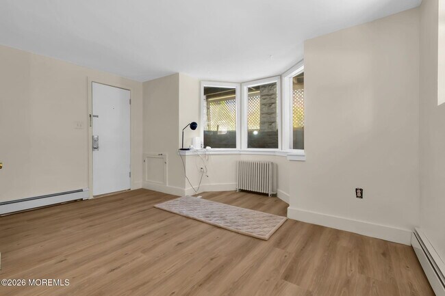 Building Photo - 69 Mt Tabor Way