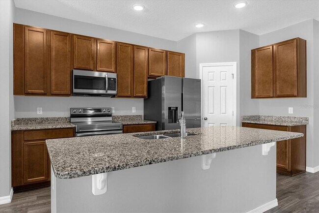 Building Photo - 3420 Curlew Ave
