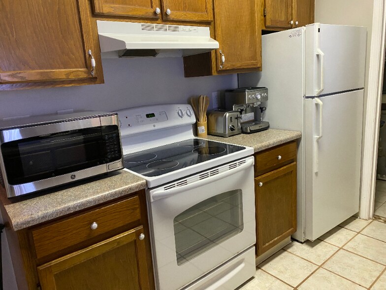 Building Photo - 2009 Greene St