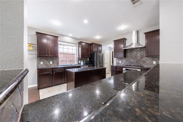 Building Photo - 2432 Greenbrook Dr