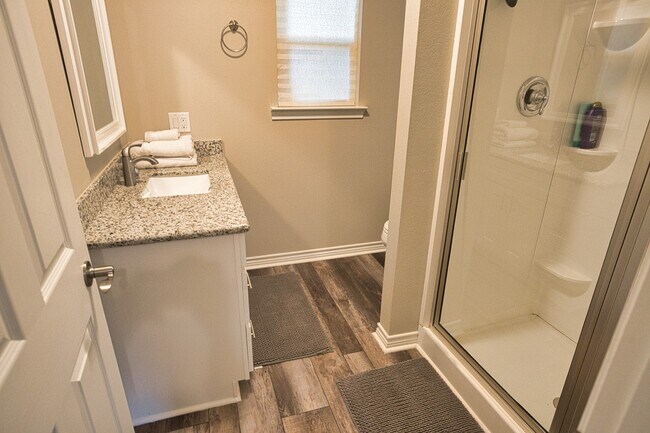 Building Photo - 1288 County Rd 297