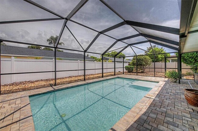 Building Photo - 4212 Gray Squirrel Ln