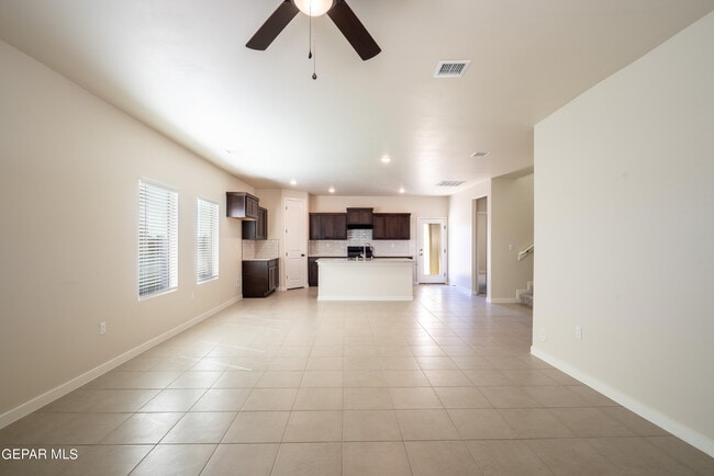 Building Photo - 11472 Van Nuys Dr