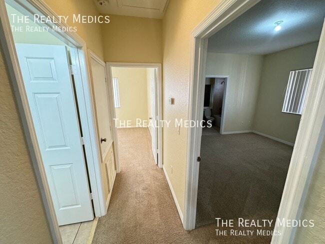 Building Photo - 1654 Cumin Dr