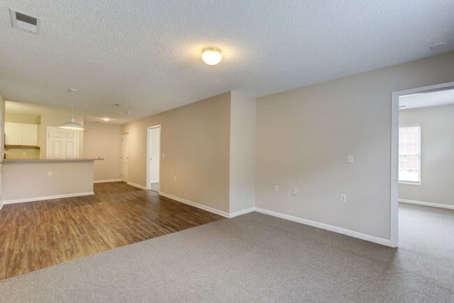 Building Photo - Three bedroom - Three bathroom apartments at University Park in Lillington, NC!