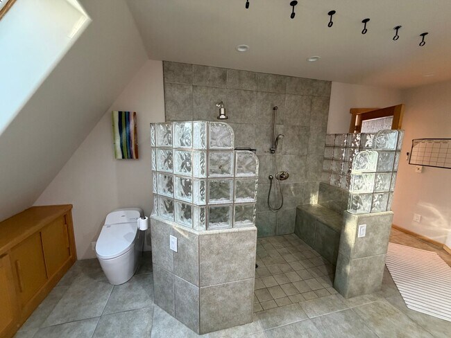 Building Photo - Secluded Mountain View Estate | 2BD/2BA | 30 Acres | Nipomo, CA