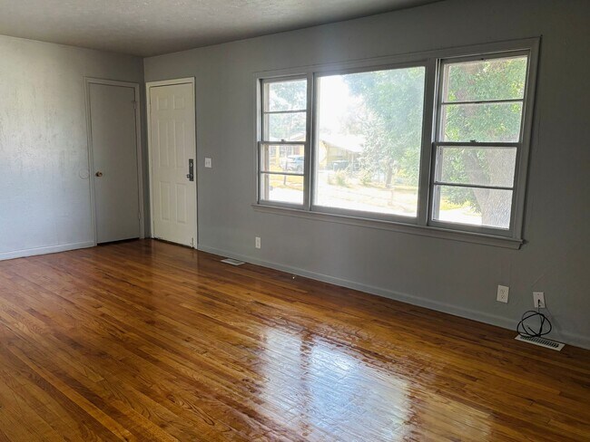 Building Photo - 4686 Kansas Ave