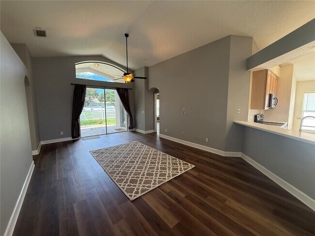 Building Photo - 219 Bay Arbor Blvd