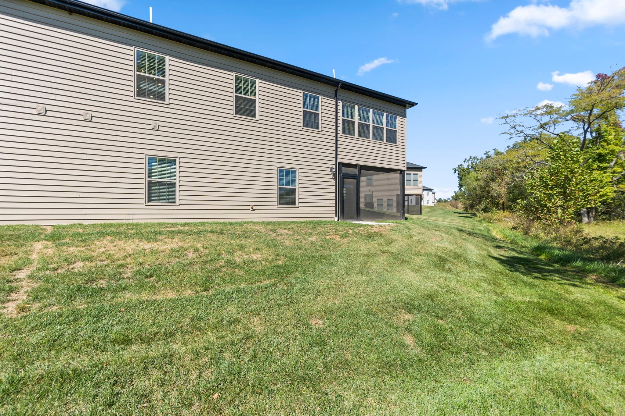 Building Photo - 81 E Autumn Leaf Dr