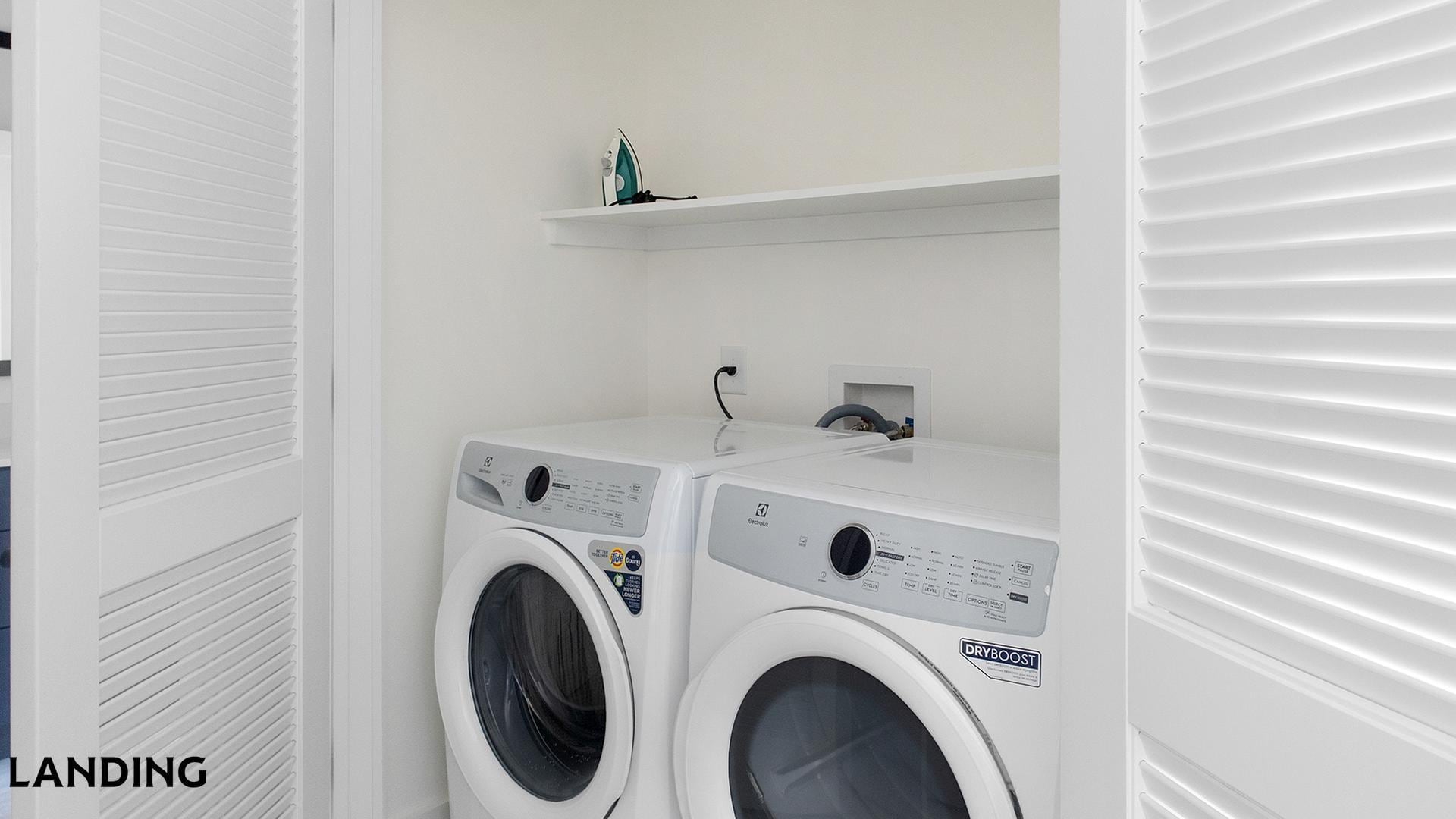 Building Photo - 1007 S Mint St