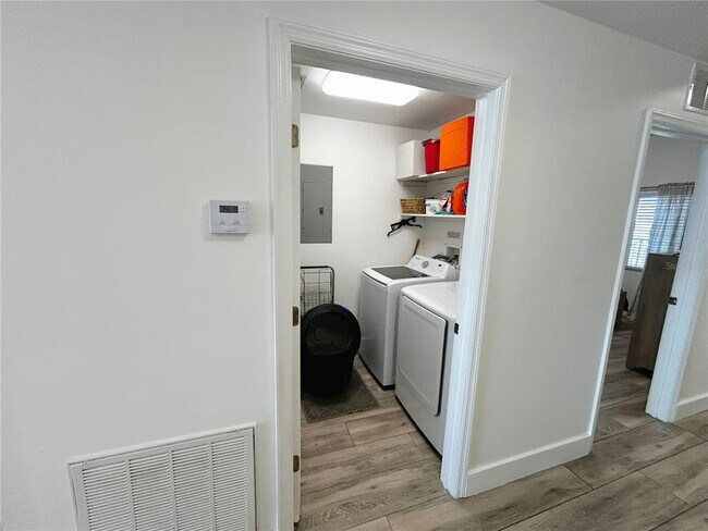 Building Photo - 6336 Buford St