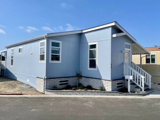 Primary Photo - 14352 Beach Blvd