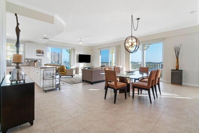 Building Photo - 810 Juno Ocean Walk