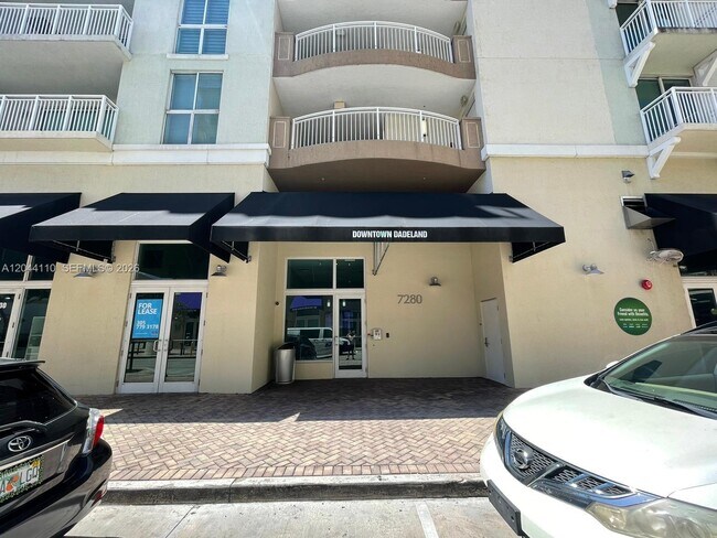Building Photo - 7280 SW 90th St