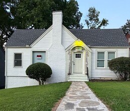 Building Photo - 246 Mathewson Pl SW
