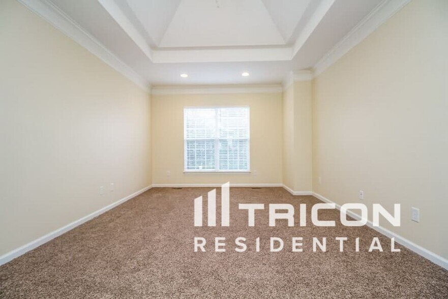 Building Photo - 100 Havenwood Ct
