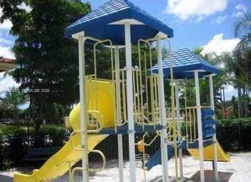 Building Photo - 9640 NW 2nd St