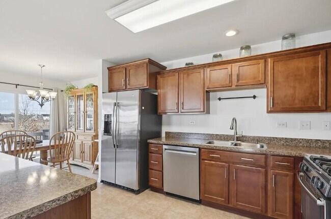 Building Photo - 1147 Piccolo Ln