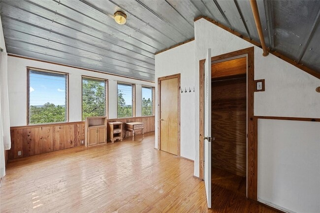 Building Photo - 15207 Farm to Market Rd 2769