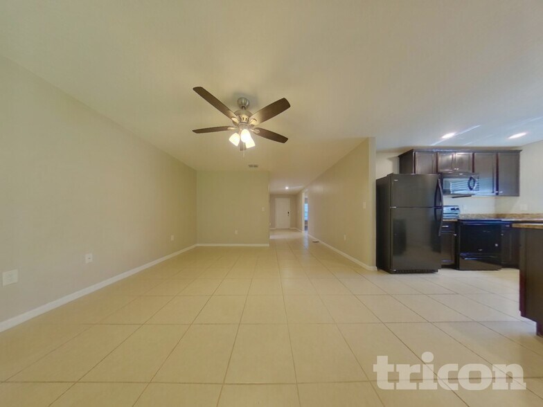 Building Photo - 2786 Flynn St