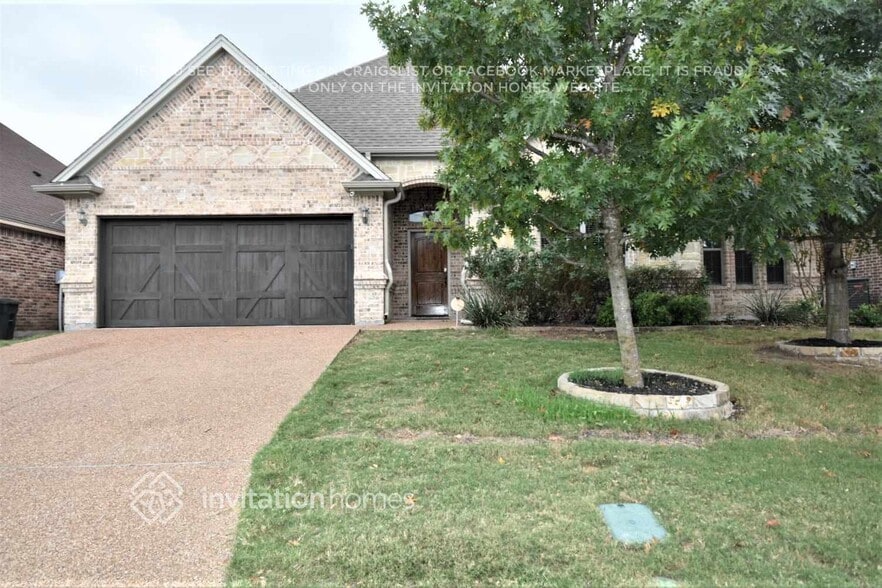 Primary Photo - 382 Spyglass Dr